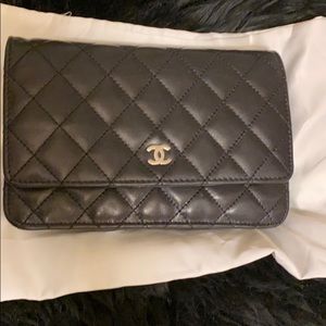 Chanel chain wallet